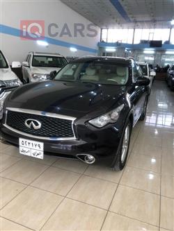 Infiniti QX70